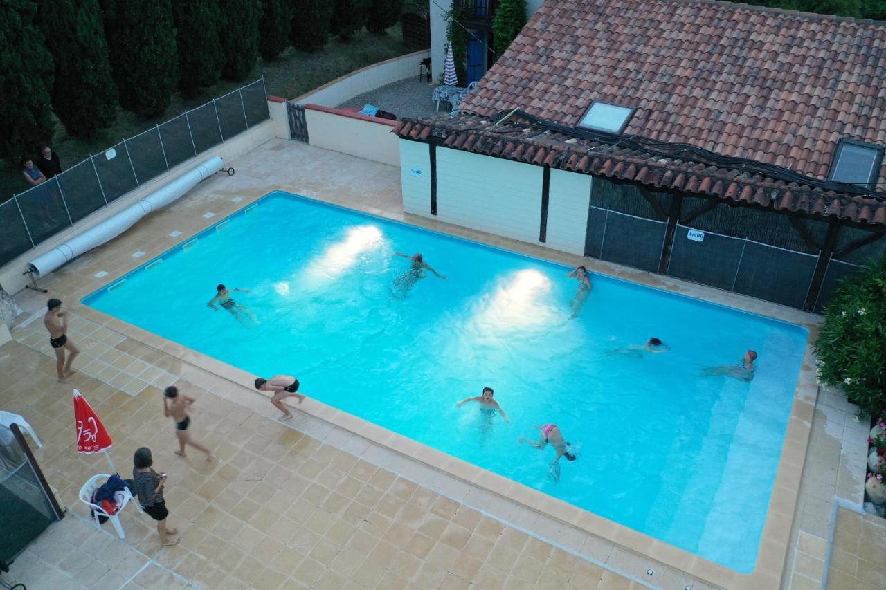 La Grange Du Cheval Blanc Villa Villeneuve-sur-Lot Exteriör bild